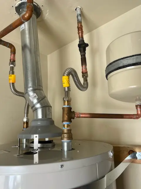 Water heater installation and plumbing repair in D'Iberville